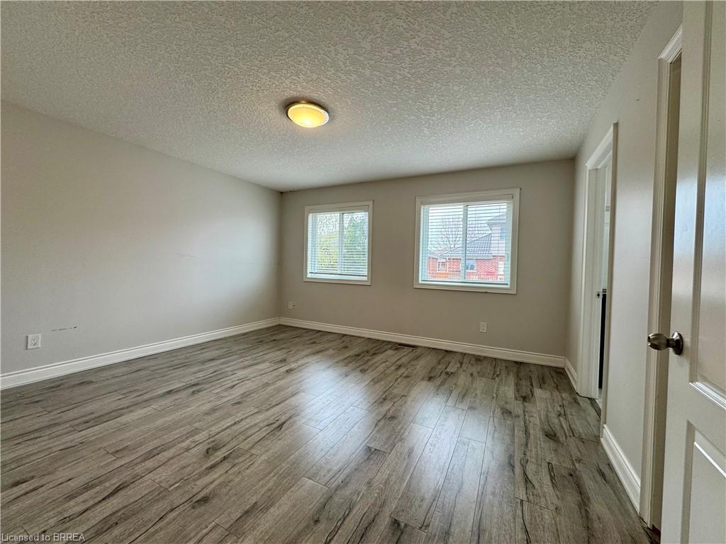 687 Spitfire Street, Woodstock, ON - Indoor Photo Showing Other Room