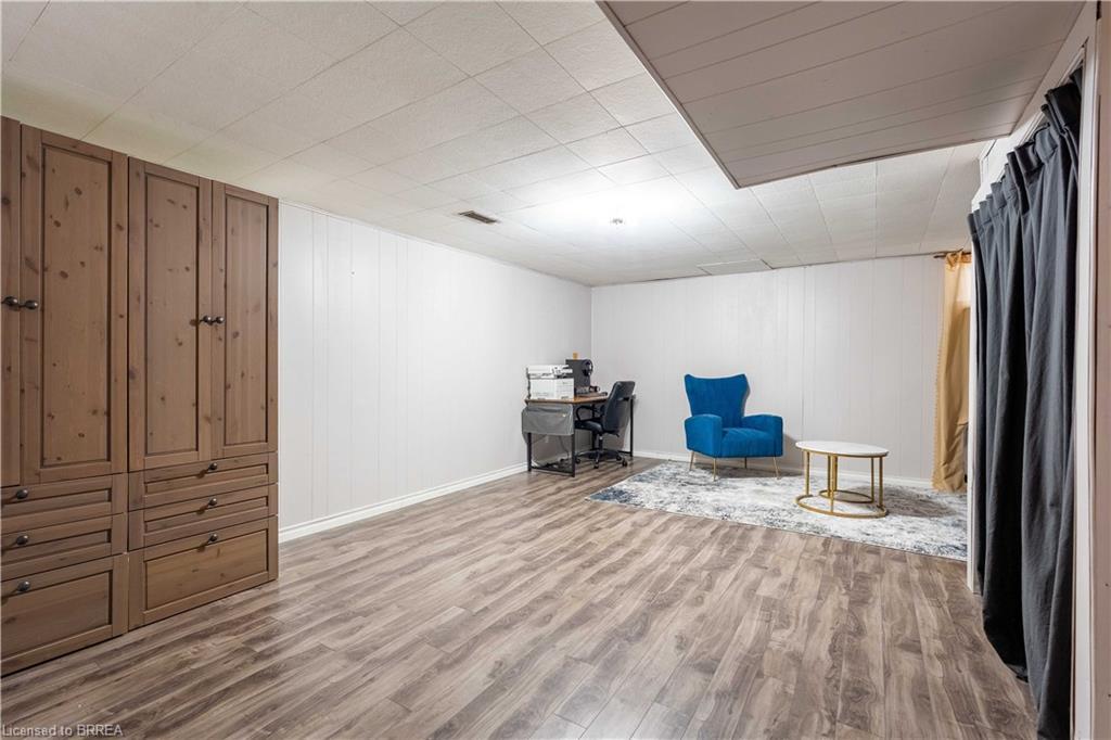 53-273 Elgin Street, Brantford, ON - Indoor Photo Showing Other Room