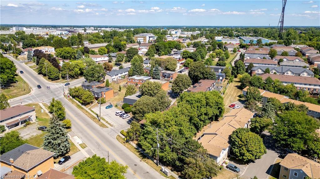 53-273 Elgin Street, Brantford, ON - Outdoor With View