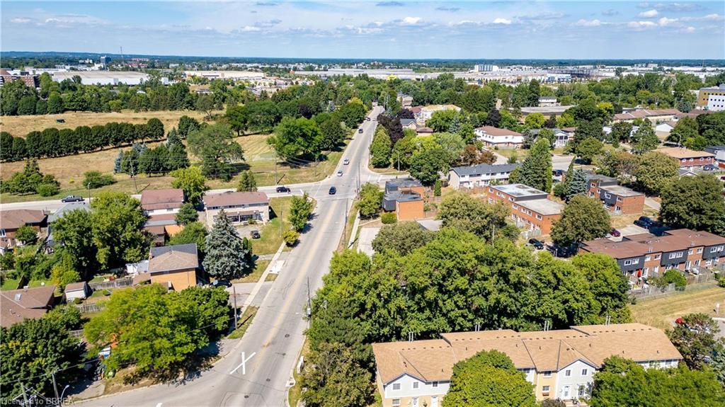 53-273 Elgin Street, Brantford, ON - Outdoor With View