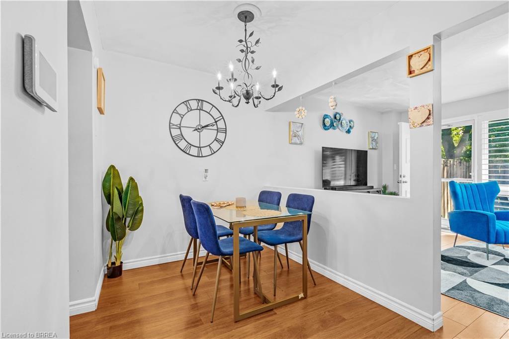 53-273 Elgin Street, Brantford, ON - Indoor Photo Showing Dining Room