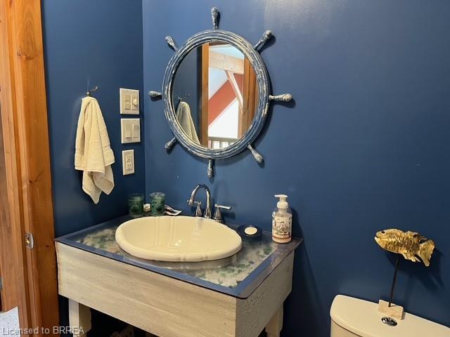 3302 Colin Street, Port Bruce, ON - Indoor Photo Showing Bathroom