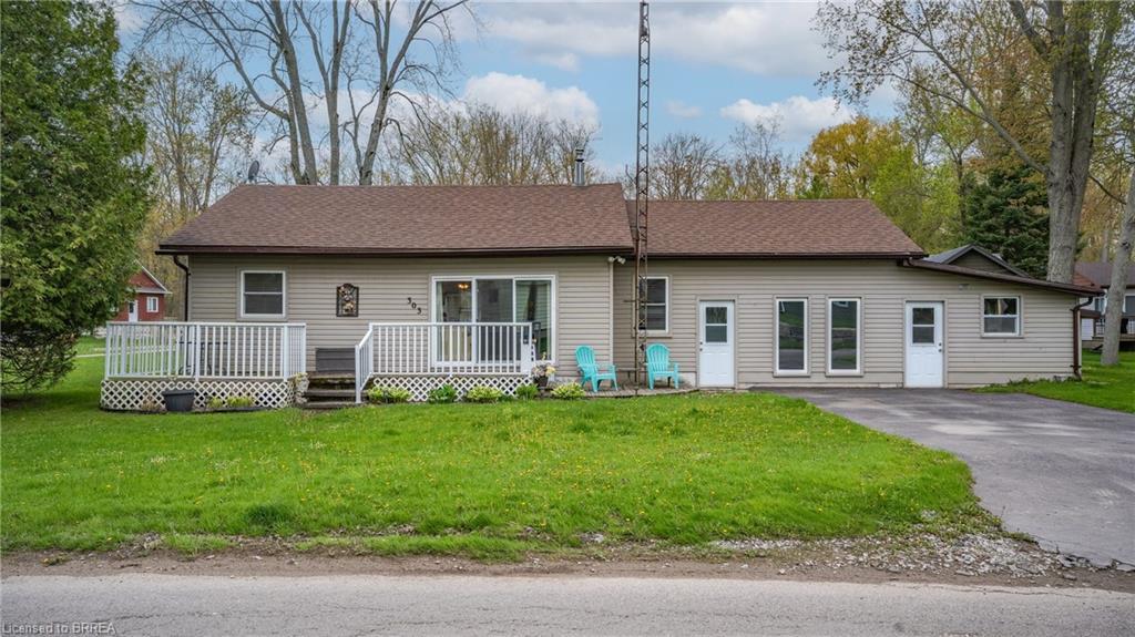 303 Cedar Drive, Turkey Point, ON - Outdoor With Deck Patio Veranda