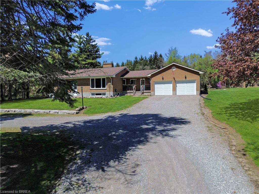 43 Pleasant Ridge Road, Brantford, ON - Outdoor