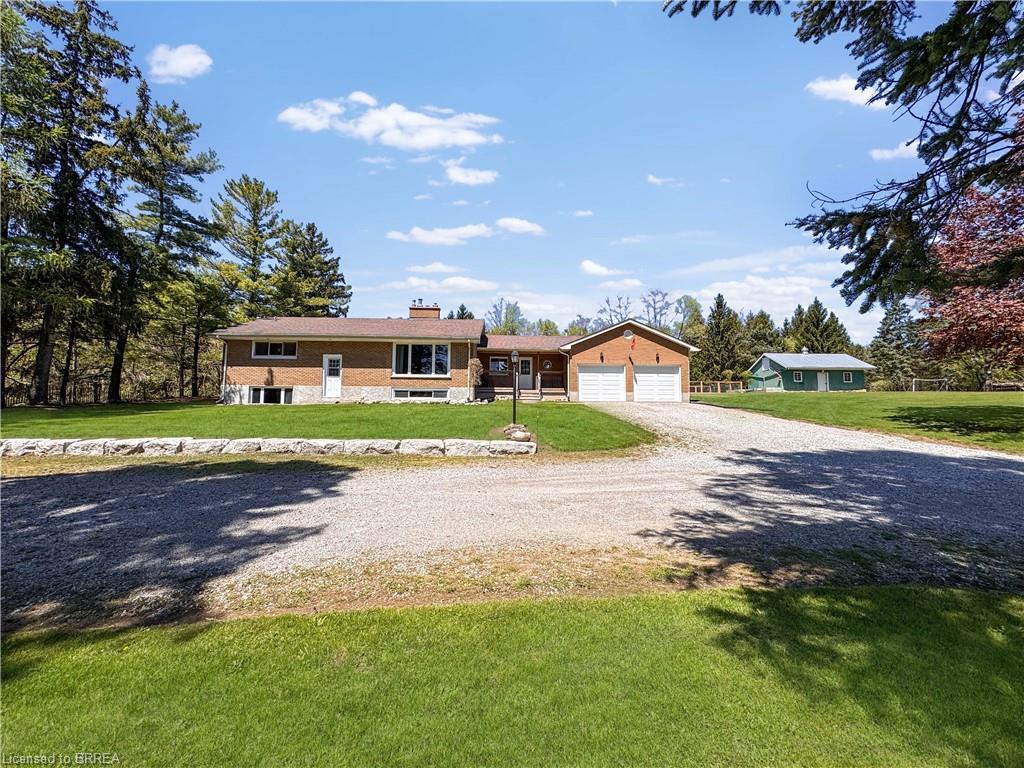43 Pleasant Ridge Road, Brantford, ON - Outdoor