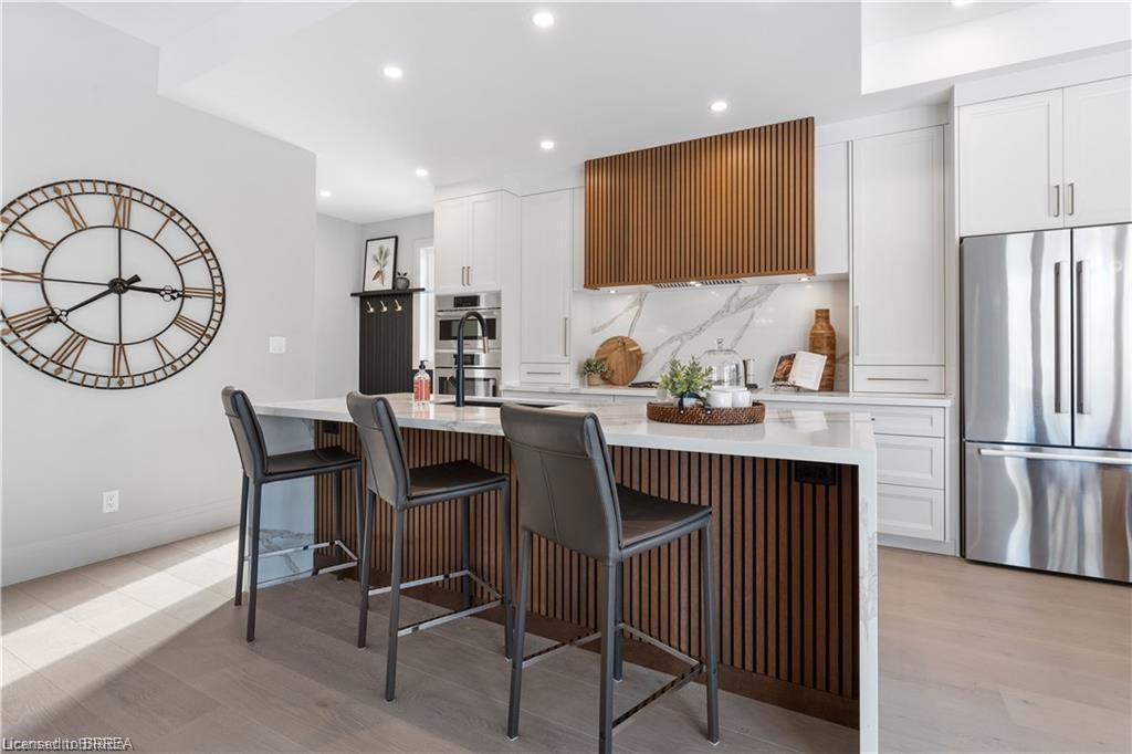 159 Parkside Drive, Brantford, ON - Indoor