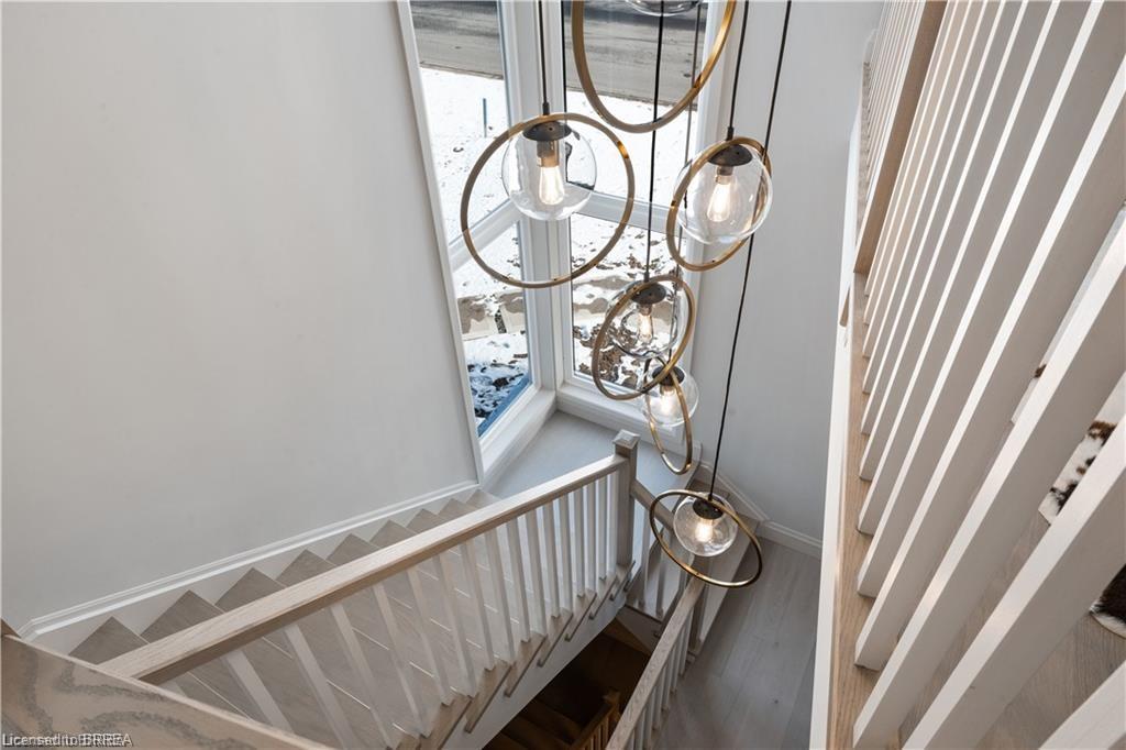 159 Parkside Drive, Brantford, ON - Indoor Photo Showing Other Room