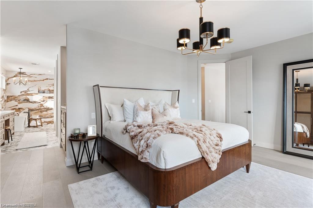 159 Parkside Drive, Brantford, ON - Indoor Photo Showing Bedroom