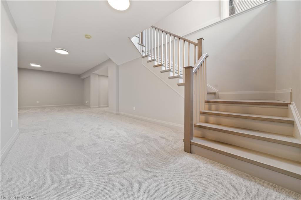 163 Parkside Drive, Brantford, ON - Indoor Photo Showing Other Room