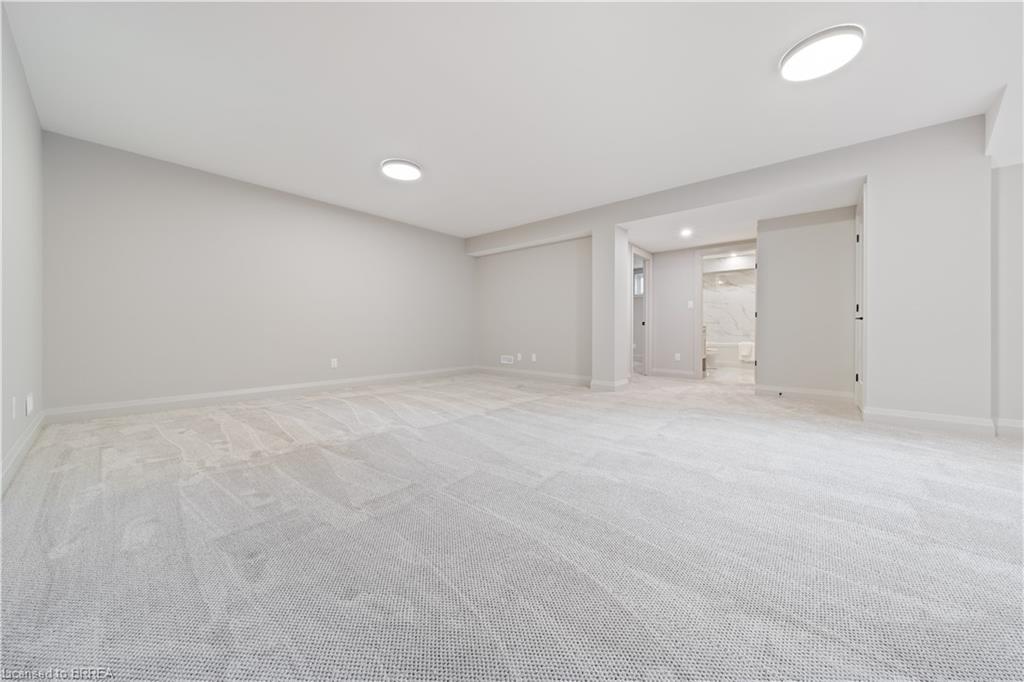 163 Parkside Drive, Brantford, ON - Indoor