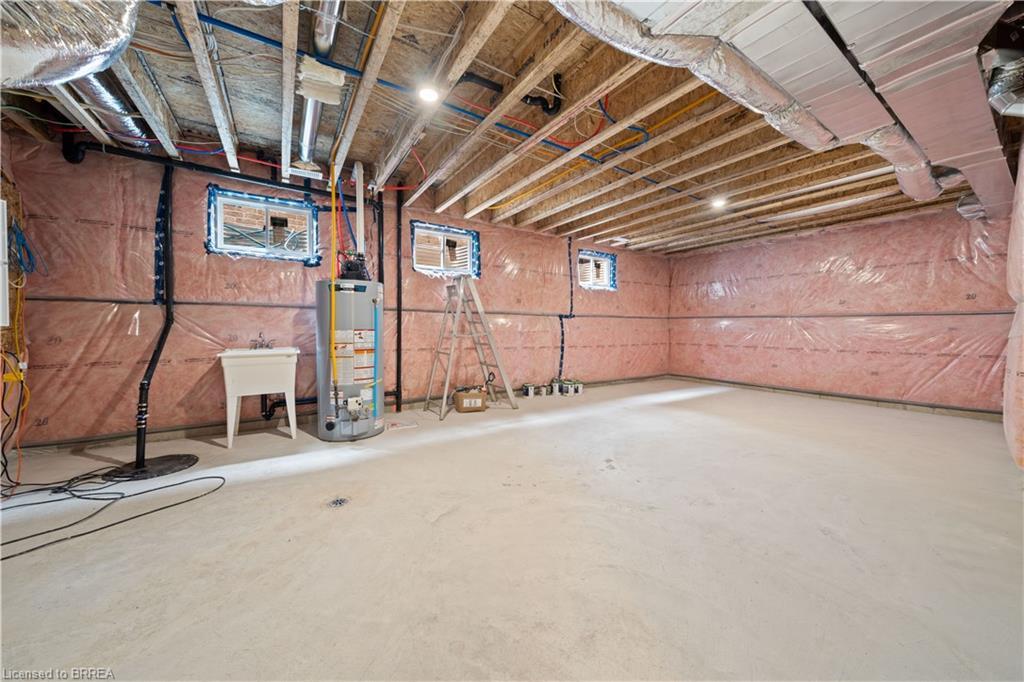 163 Parkside Drive, Brantford, ON - Indoor Photo Showing Basement