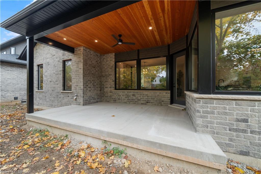 163 Parkside Drive, Brantford, ON - Outdoor With Exterior