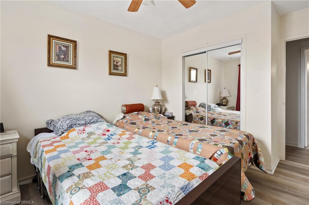 323-485 Thorold Road, Welland, ON - Indoor Photo Showing Bedroom