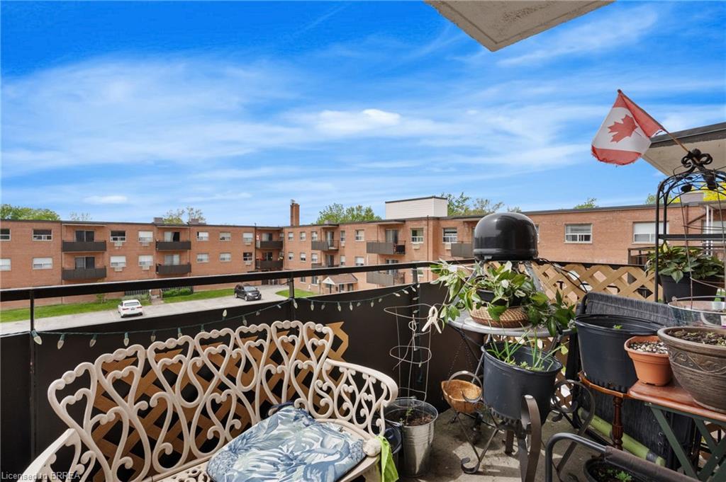 323-485 Thorold Road, Welland, ON - Outdoor With Balcony