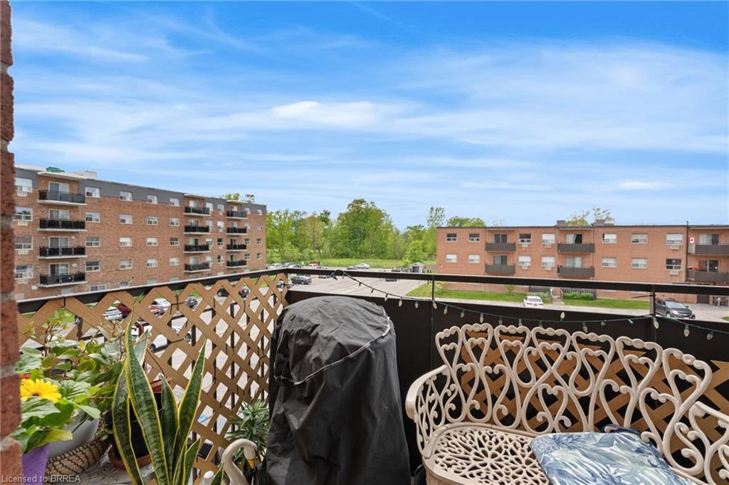 323-485 Thorold Road, Welland, ON - Outdoor With Balcony