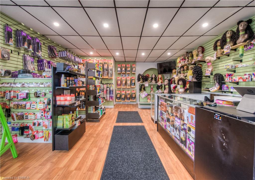 183 Market Street, Brantford, ON