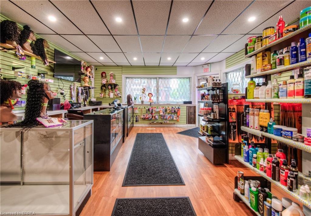 183 Market Street, Brantford, ON