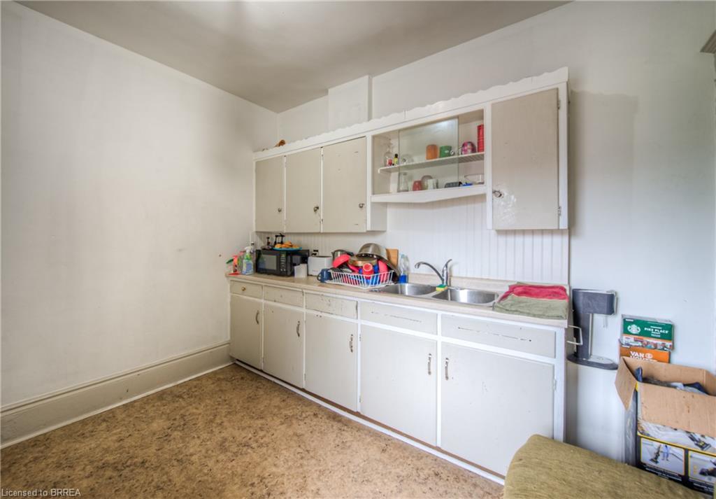 183 Market Street, Brantford, ON