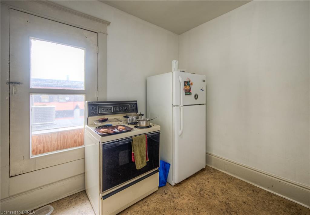 183 Market Street, Brantford, ON