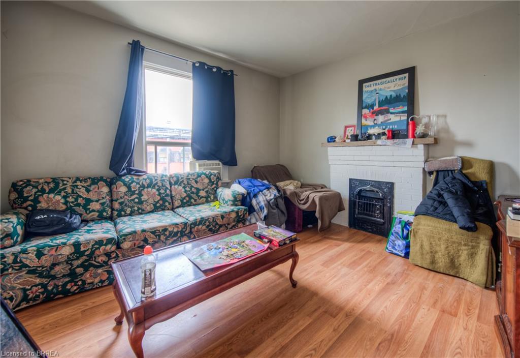 183 Market Street, Brantford, ON