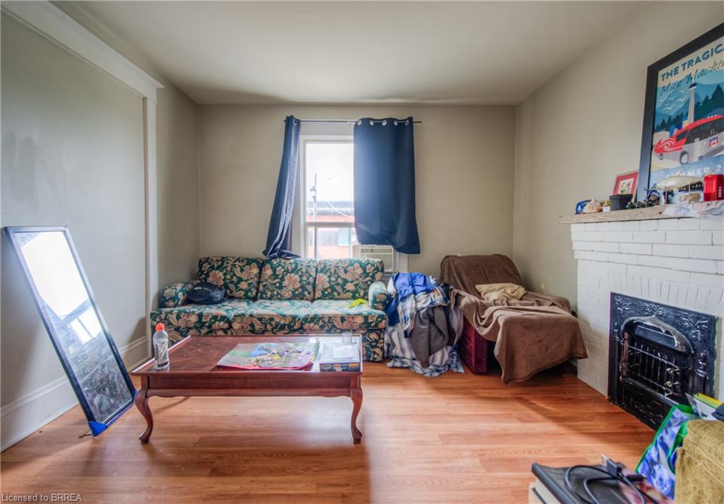 183 Market Street, Brantford, ON