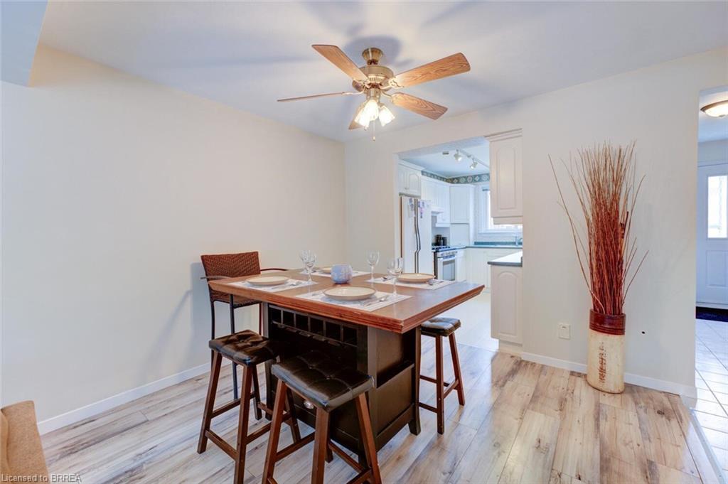 16-32 Montclair Crescent, Simcoe, ON - Indoor