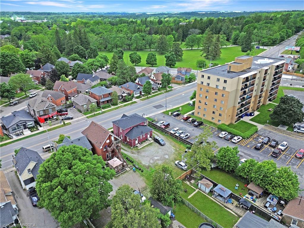 273 Brant Avenue, Brantford, ON - With View