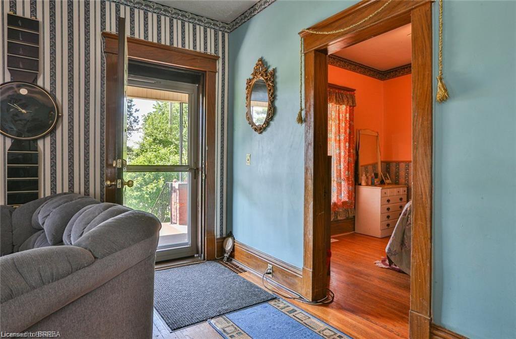 5 Cloverdale Avenue, Brantford, ON - Indoor Photo Showing Other Room