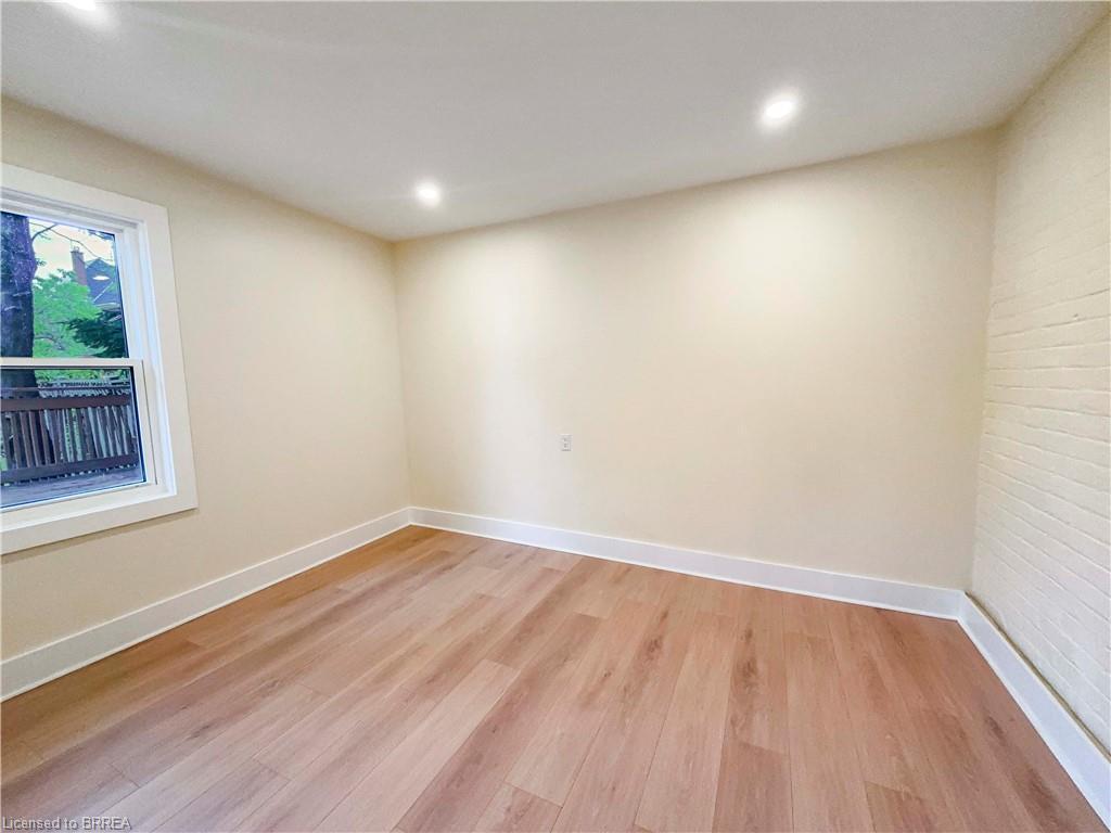 164 Nelson Street, Brantford, ON - Indoor Photo Showing Other Room