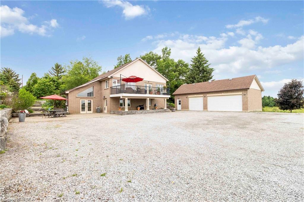 221 Old Onondaga Road E, Brantford, ON - Outdoor