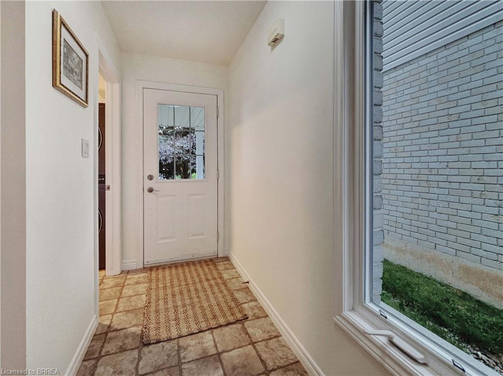 18 Bricker Court, Brantford, ON - Indoor Photo Showing Other Room