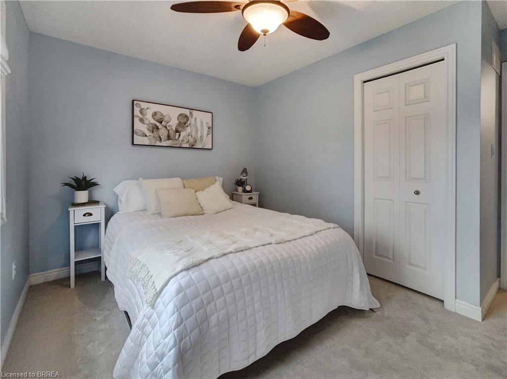 18 Bricker Court, Brantford, ON - Indoor Photo Showing Bedroom