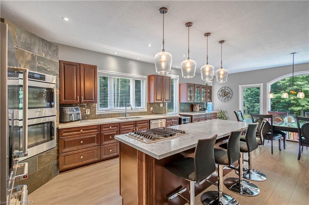 156 St Johns Road W, Simcoe, ON - Indoor