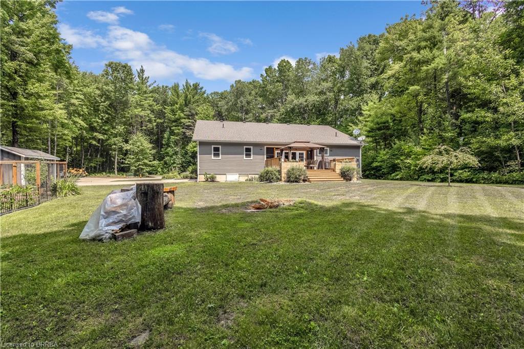 156 St Johns Road W, Simcoe, ON - Outdoor