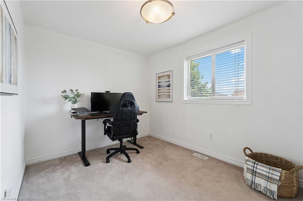 12 Avatar Place, Hamilton, ON - Indoor