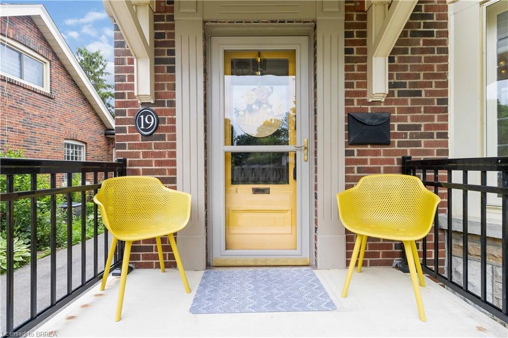 19 Lincoln Avenue, Brantford, ON - Outdoor With Deck Patio Veranda With Exterior