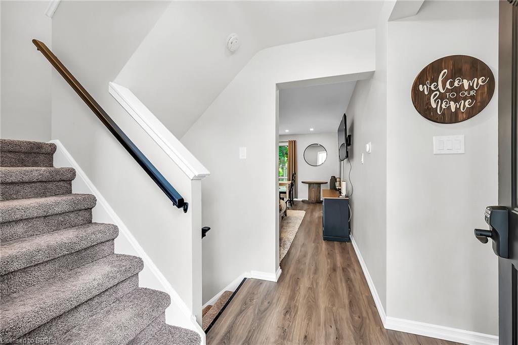 52-273 Elgin Street, Brantford, ON - Indoor Photo Showing Other Room