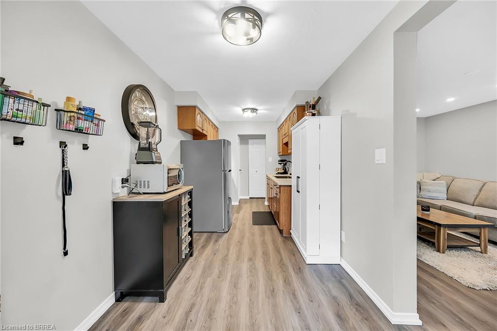 52-273 Elgin Street, Brantford, ON - Indoor