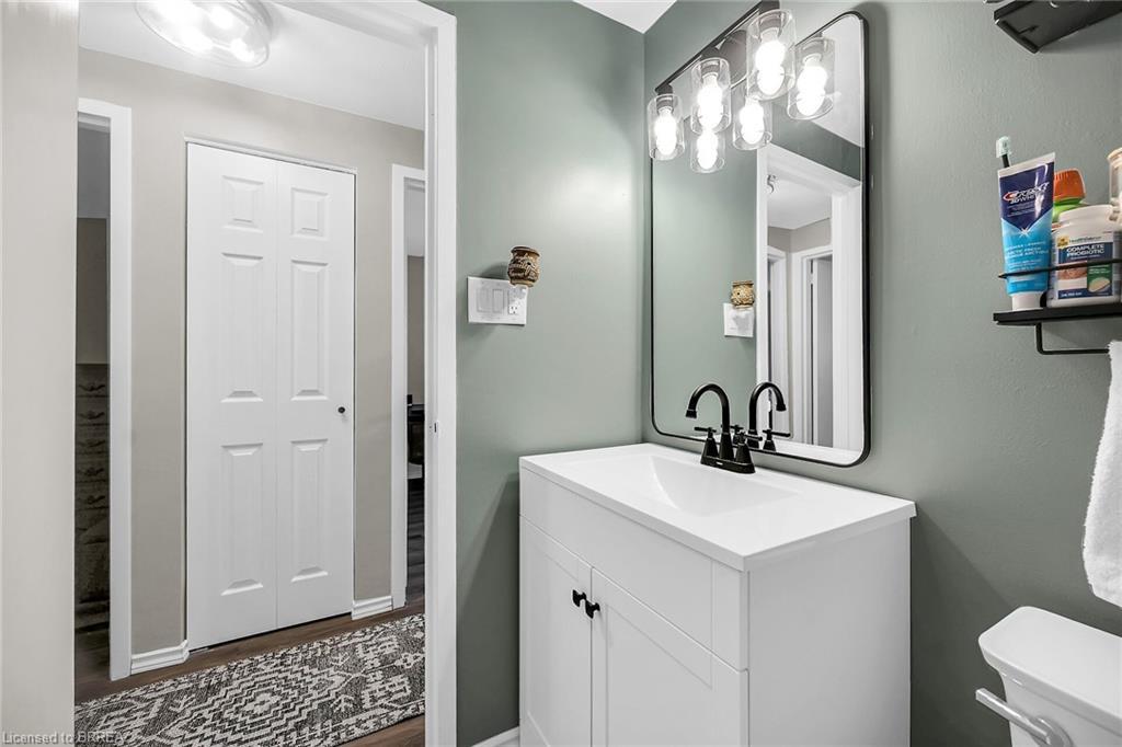 52-273 Elgin Street, Brantford, ON - Indoor