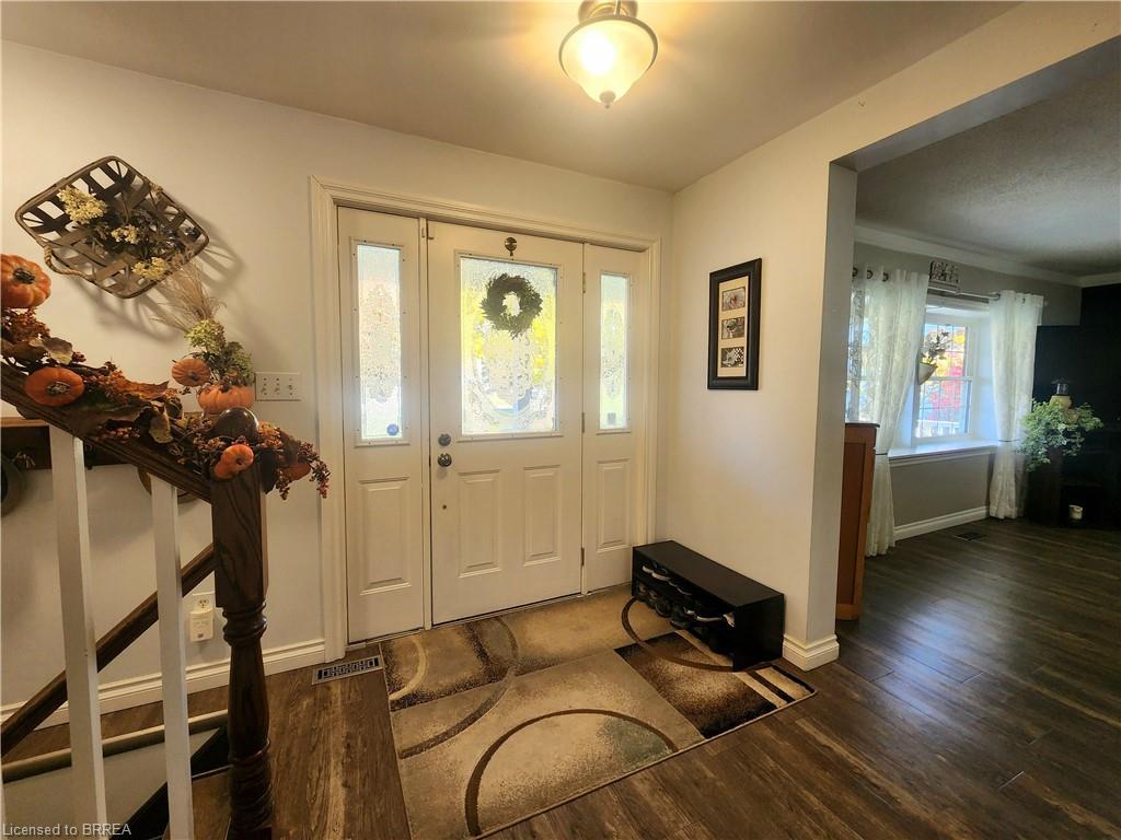 388 Mckellar Street, Strathroy, ON - Indoor Photo Showing Other Room