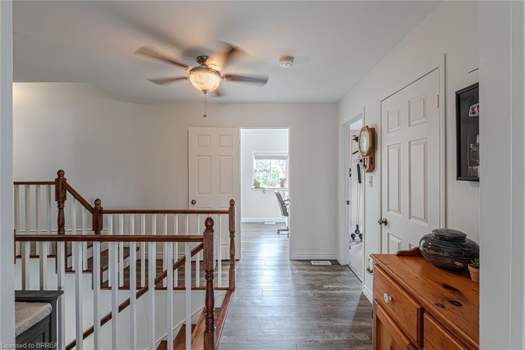 388 Mckellar Street, Strathroy, ON - Indoor Photo Showing Other Room