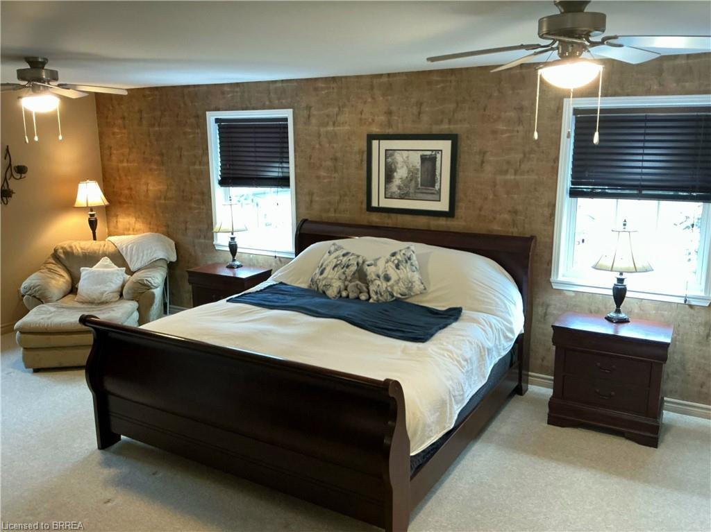 388 Mckellar Street, Strathroy, ON - Indoor Photo Showing Bedroom
