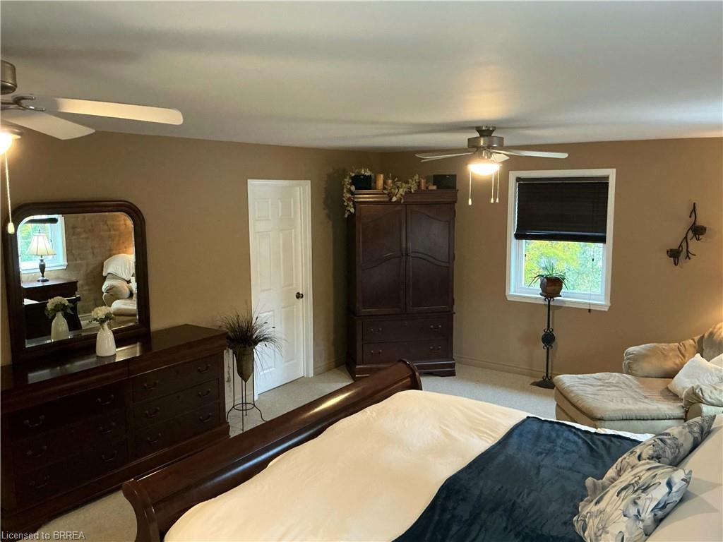 388 Mckellar Street, Strathroy, ON - Indoor Photo Showing Bedroom