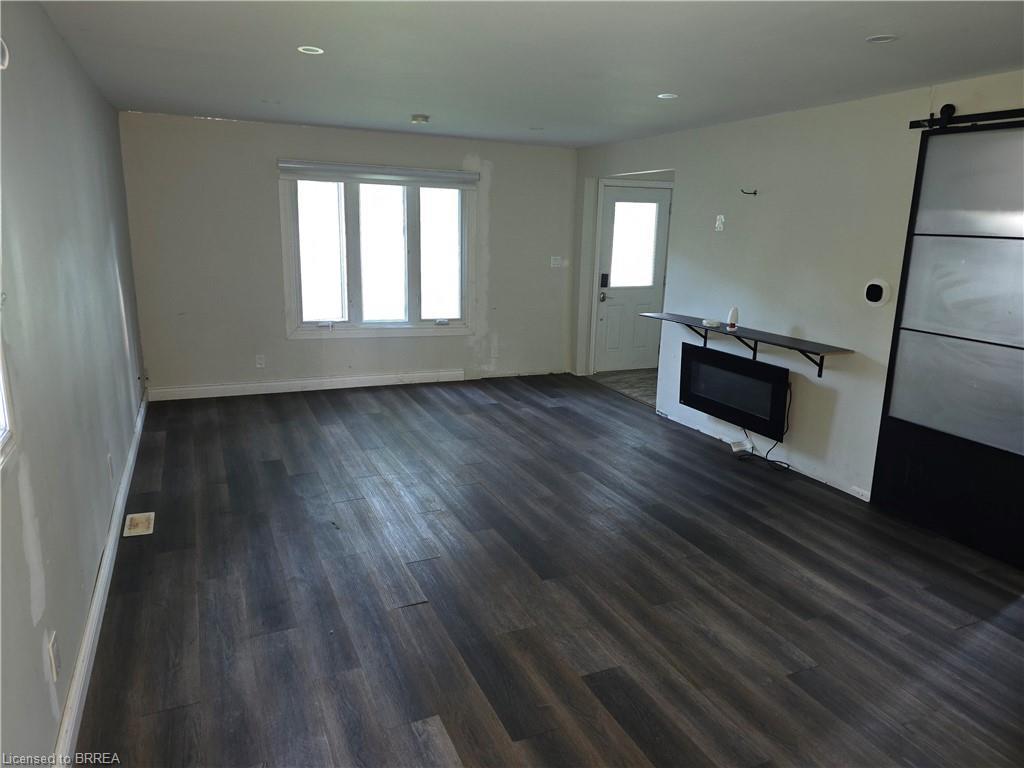 541 Burtch Road, Brantford, ON - Indoor Photo Showing Other Room