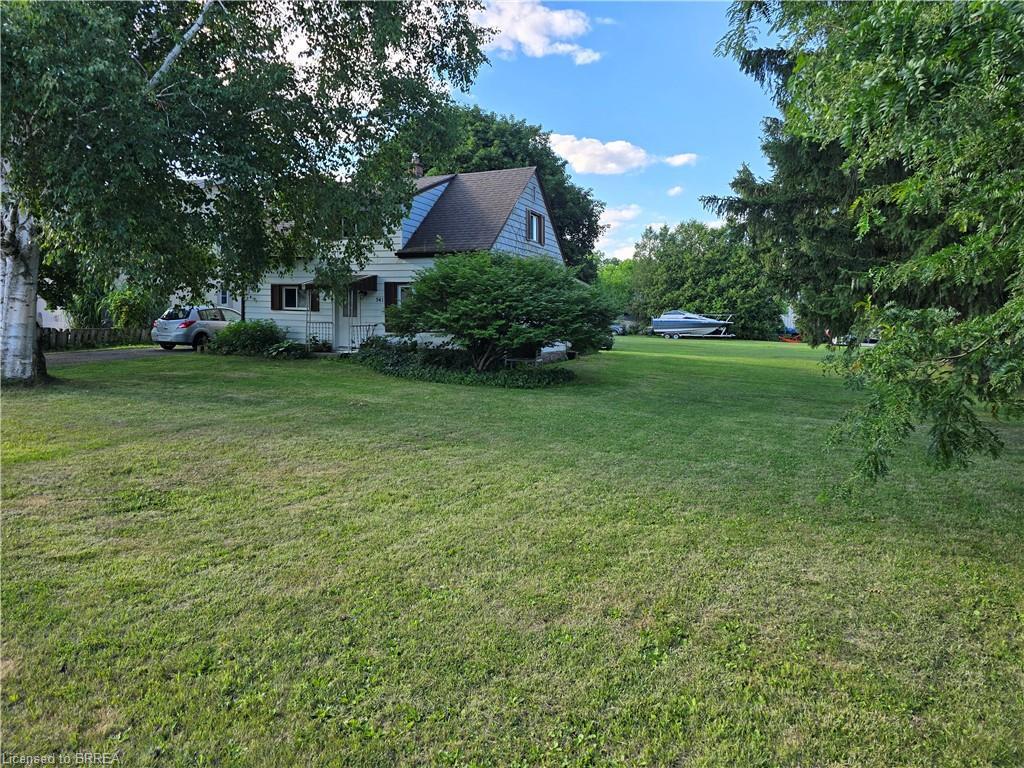 541 Burtch Road, Brantford, ON - Outdoor