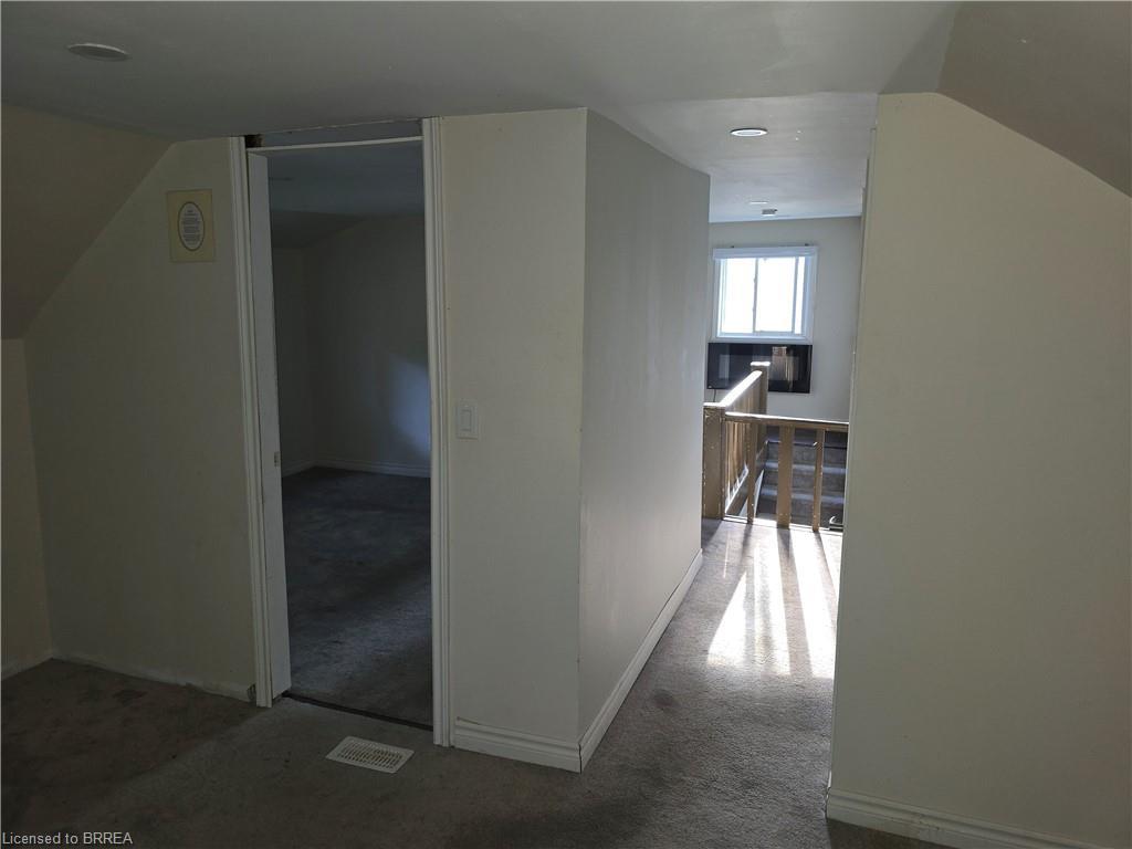 541 Burtch Road, Brantford, ON - Indoor Photo Showing Other Room