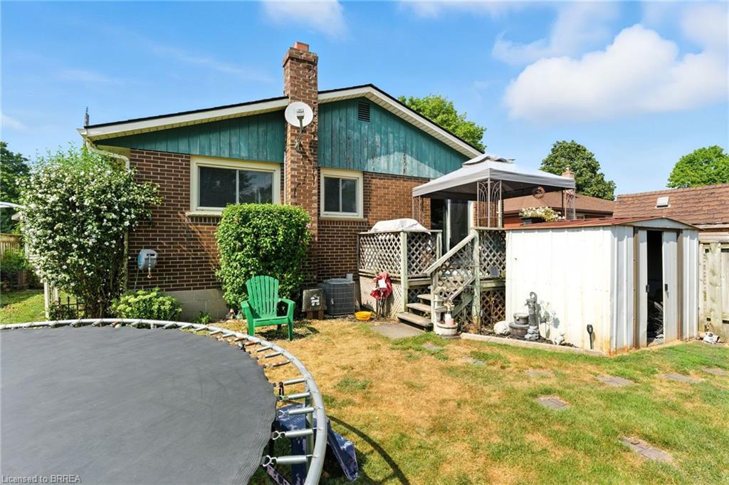 22 Mccammon Street, Paris, ON - Outdoor