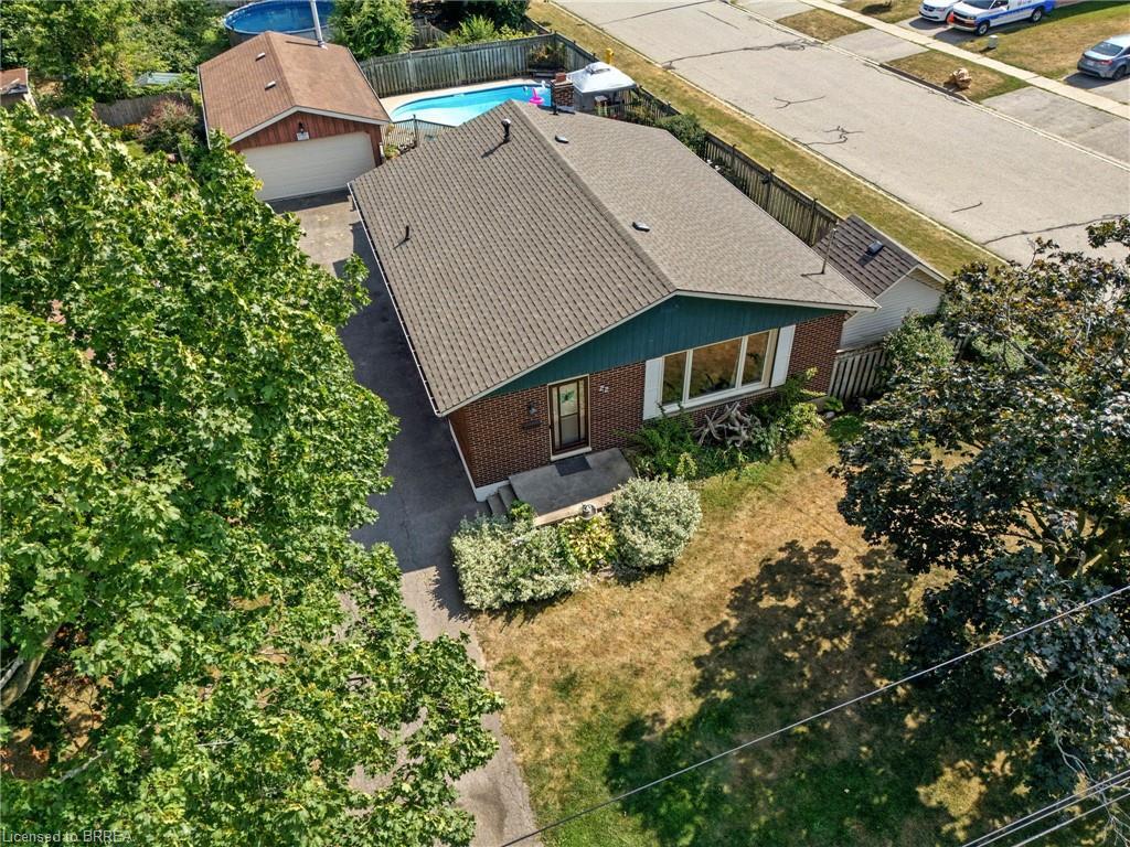 22 Mccammon Street, Paris, ON - Outdoor