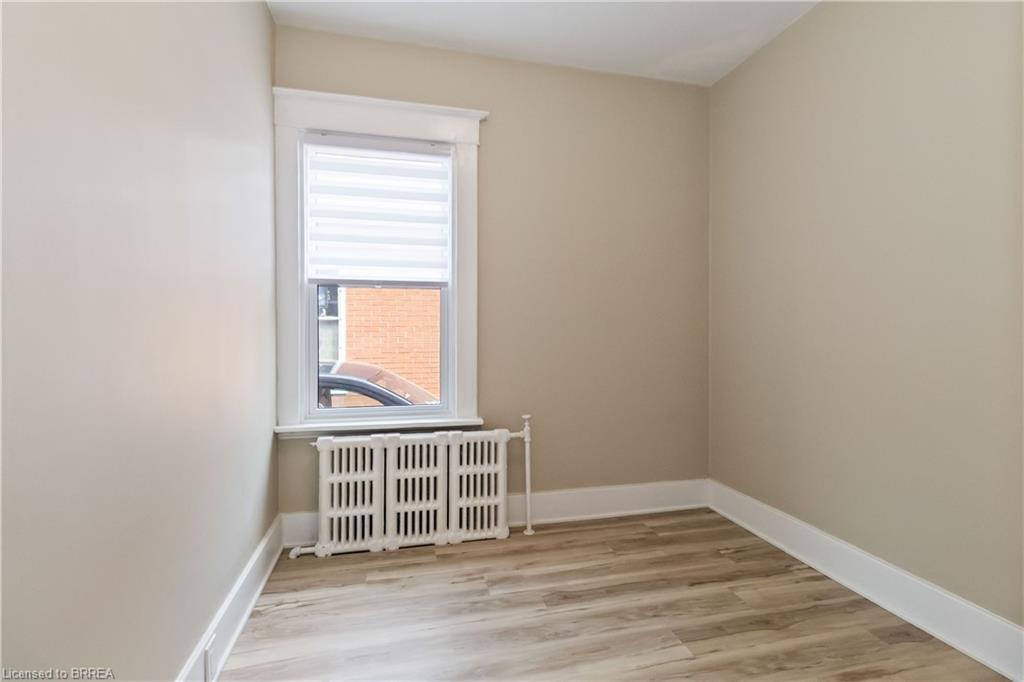 179 Grey Street, Brantford, ON - Indoor Photo Showing Other Room