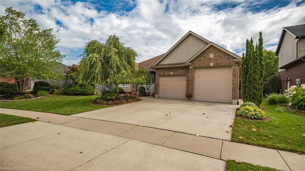 424 Lakeview Drive, Woodstock, ON - Outdoor